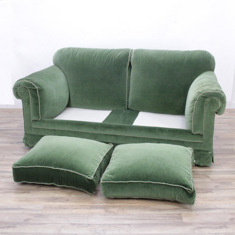 Victorian Style Upholstered Loveseat