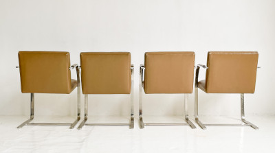 4 Brno Style Chairs