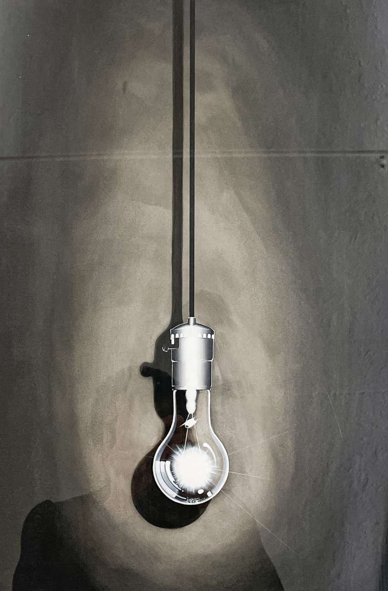 Sean Mellyn - Untitled (Light Bulb)