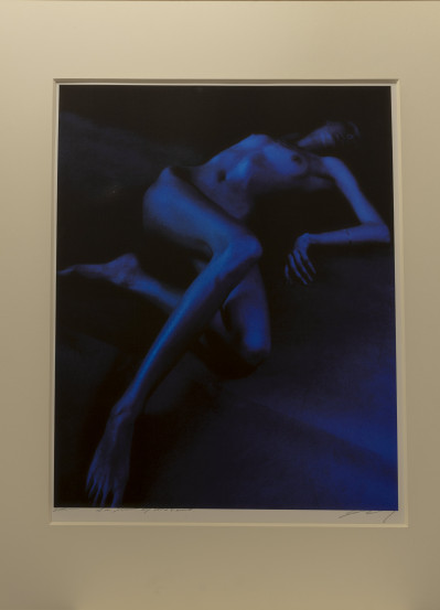 Steven Sebring - Grace (blue nude) (2002)
