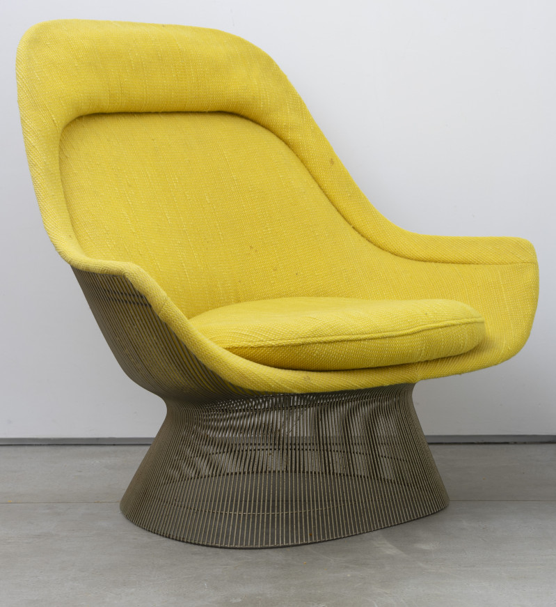 Warren Platner for Knoll - Pair of Lounge Chairs and Ottoman