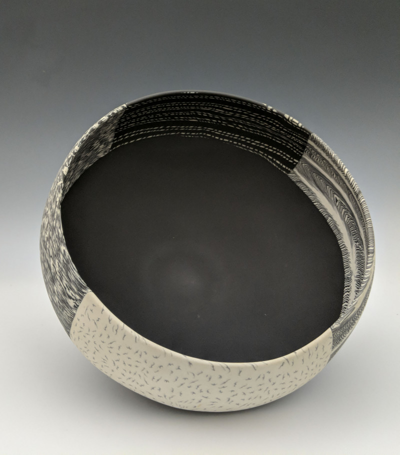 Thomas Hoadley - Black and white nerikomi bowl