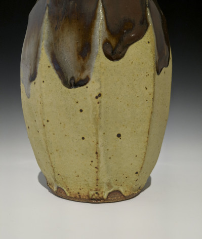 Warren MacKenzie - Faceted vase