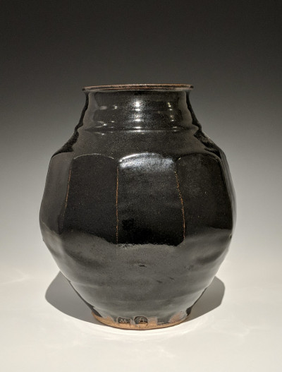 Warren MacKenzie - Large faceted vase