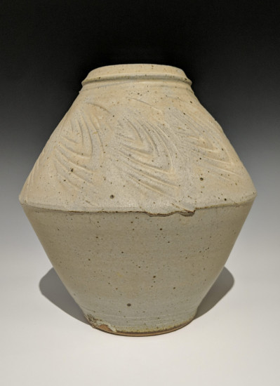 Warren MacKenzie - Diamond shaped vase with paddled chest