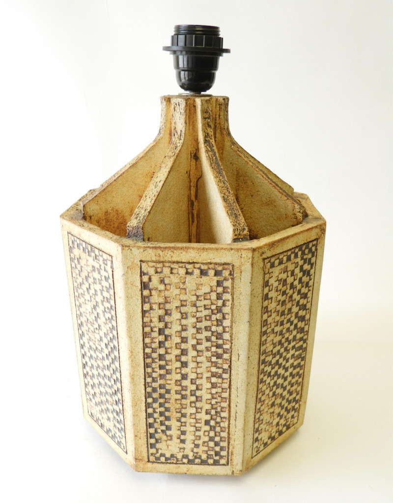 Roger Capron Hexagonal Ceramic Lamp, circa 1965