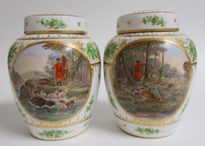 Image for Lot Pair Samson Porcelain Covered Jars
