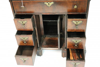 George II Oak & Walnut Kneehole Desk