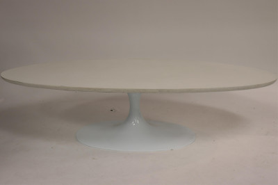 Image for Lot Eero Saarinen Style White Lacquer Coffee Table