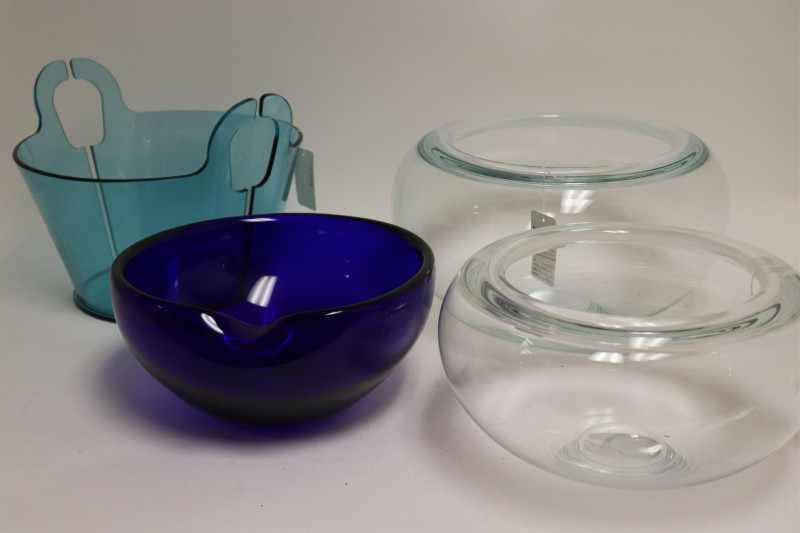 4 Art Glass Bowls, incl. Elsa Peretti for Tiffany