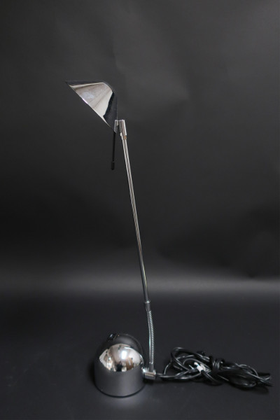 4 Origina Articulated Chrome Desk Lamps