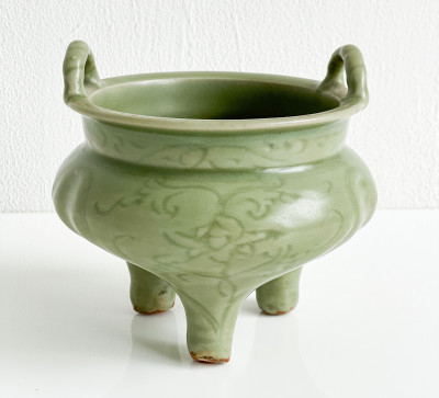 Image for Lot Chinese Song Style Celadon Glazed Tripod Censor