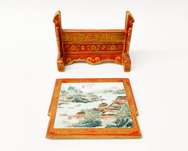 Chinese Porcelain Enamel Decorated Table Screen