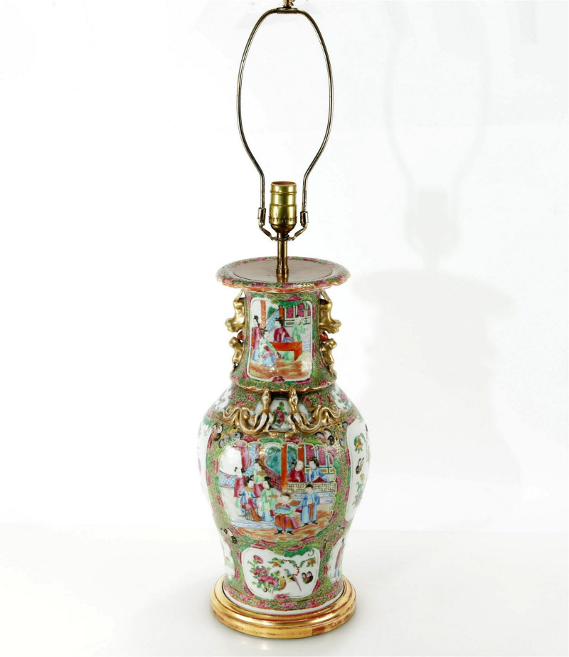 Chinese Rose Medallion Style Lamp
