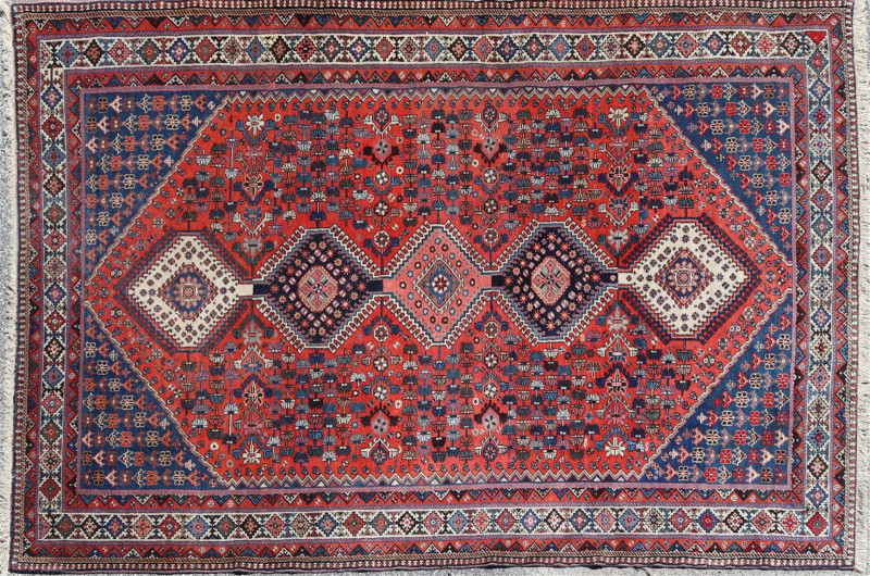 Shiraz Style Wool Rug 5-1 x 8-1
