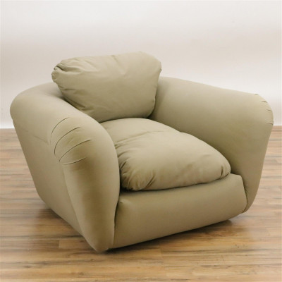 Image for Lot Pair of Modern Upholstered Lounge Chairs