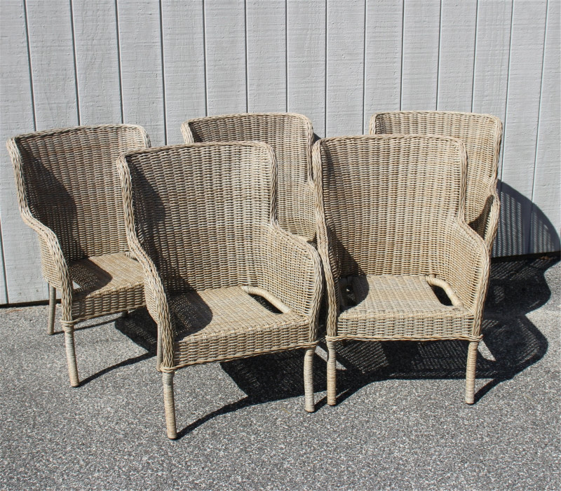 Hampton Bay Chairs and Mod Metal Table