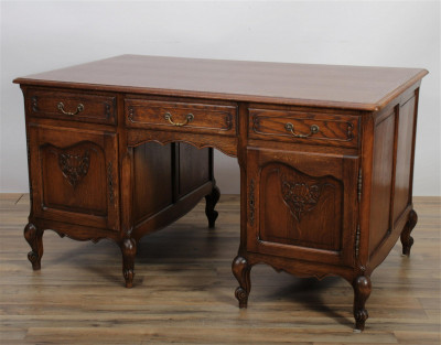 Image for Lot French Provincial Style Oak Pedestal Desk