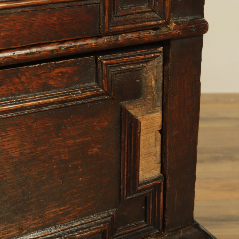English Baroque Oak Chest of Drawers, 17th C