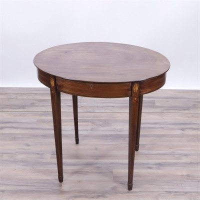 George III Mahogany Oval Occasional Table, 18th C
