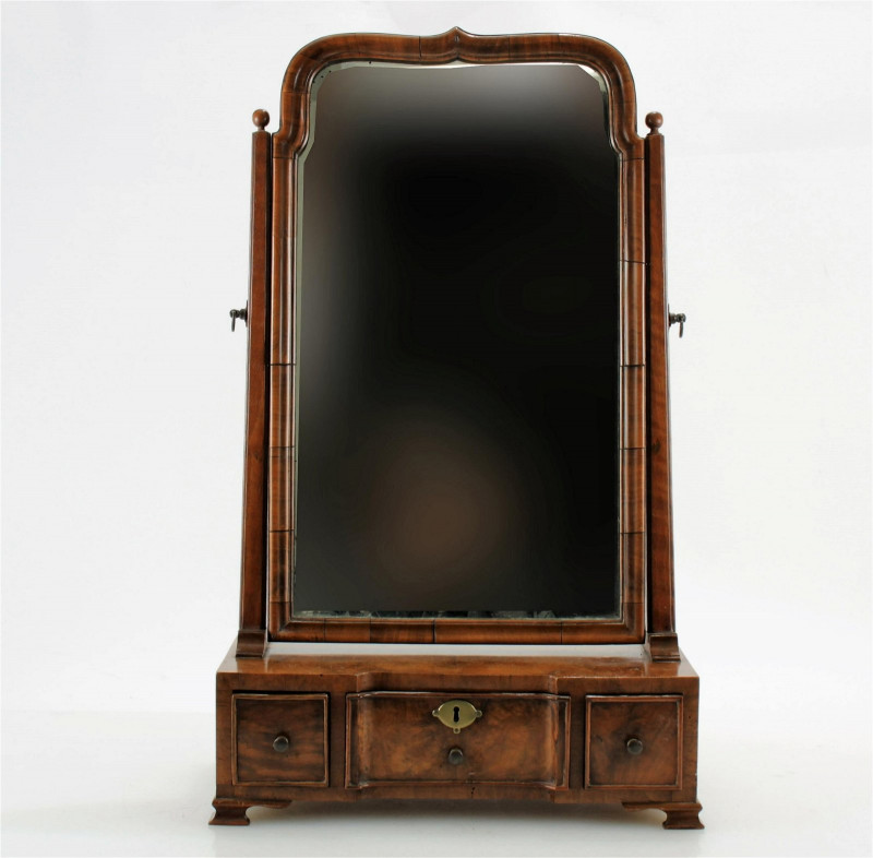 George II Walnut Shaving Mirror, 18th C