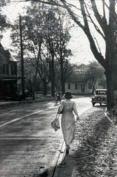 Image for Lot Russell Lee - Pedestrian, Woodstock, New York