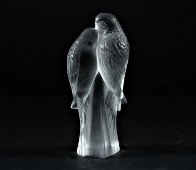 Lalique Parakeets