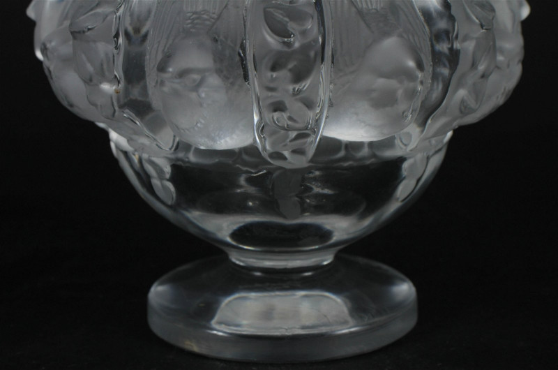 Lalique Dampierre Vase & Colombes Cendriers