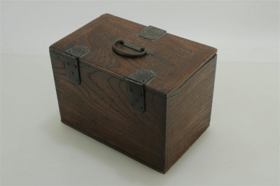 Japanese Tansu "Accounting" Box With Abacus