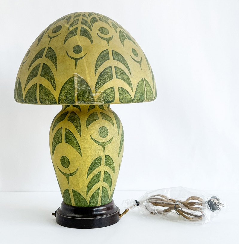 Art Deco Glass Boudoir Lamp