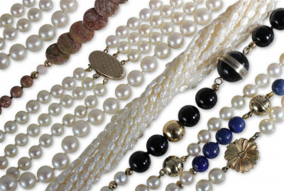 Image for Lot Group of Pearl & Hardstone Necklaces