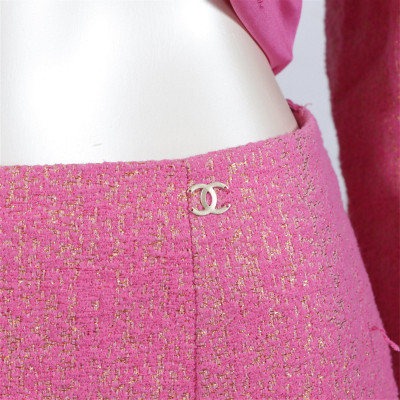 Chanel Pink and Gold Lurex Skirt Suit, Cruise 2001