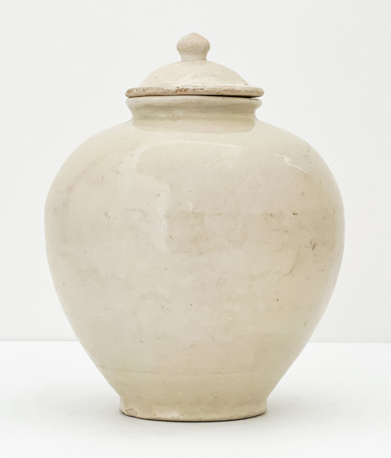 Chinese White Glazed Ceramic Vessel and Cover