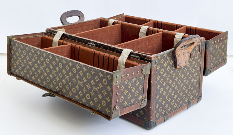 Sold at auction Louis Vuitton Trianon Gray Canvas Trunk Auction Number  3272B Lot Number 529