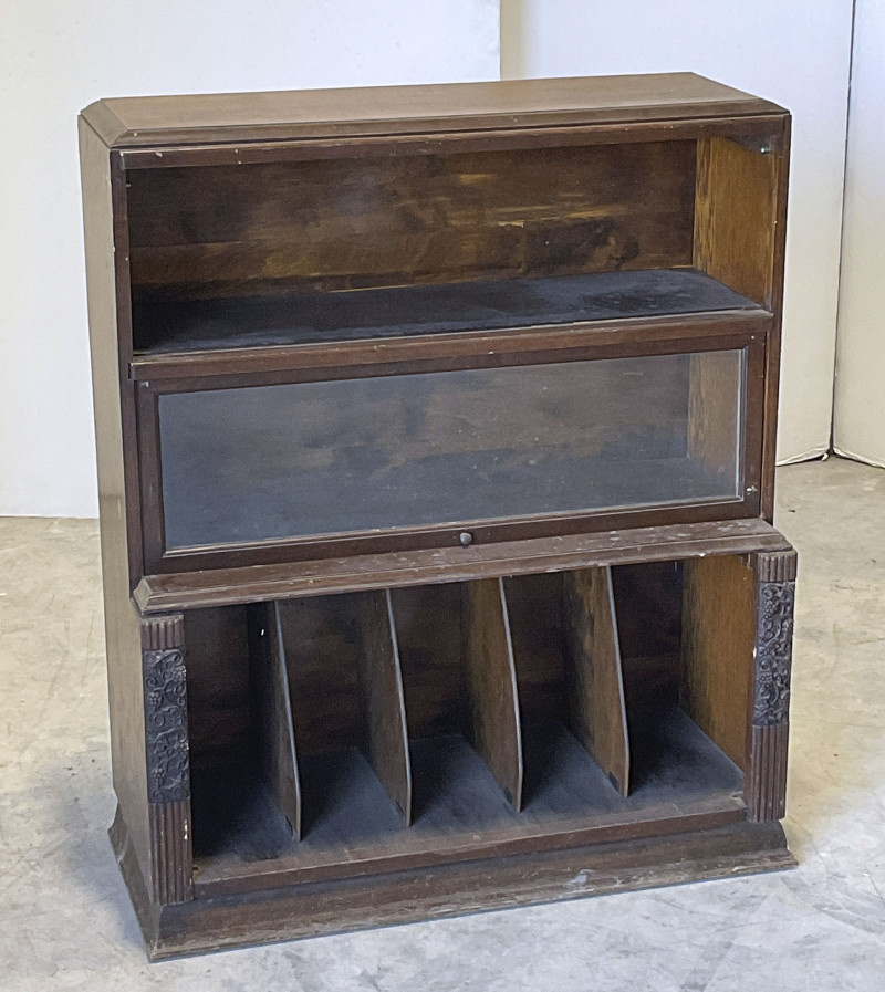 Wood Cabinet with Vitrine