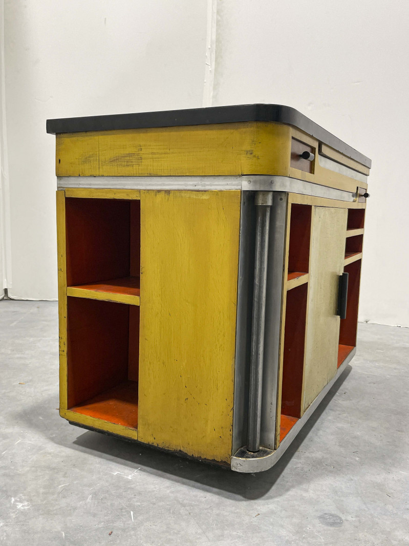 Unusual Bauhaus Cabinet