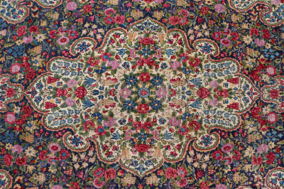 Isfahan Wool Rug 4-7 x 7-4