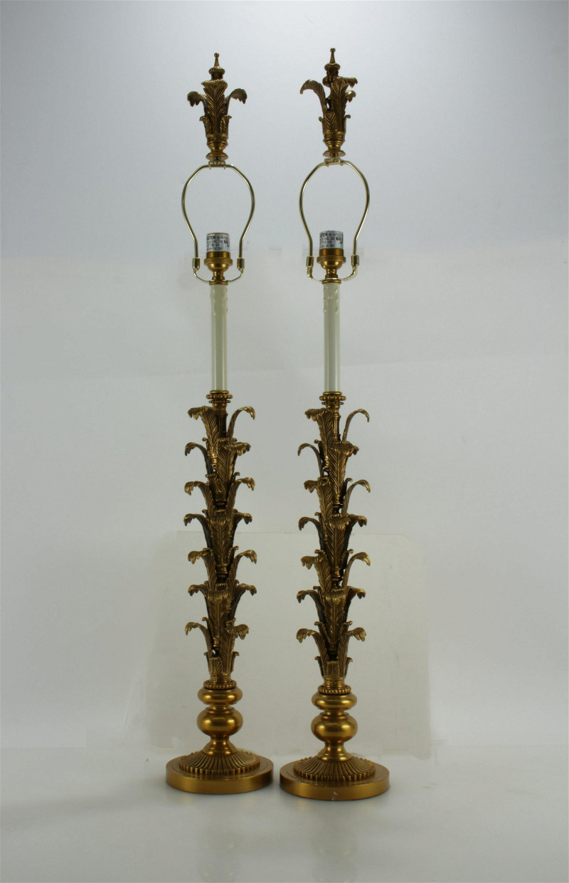 Pair of Classical Style Leaf Tip Table Lamps