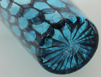 Attrib. Vittorio Ferro - Blue Fishnet Glass Vase