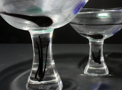 Vicke Lindstrand - Two Abstracta Pedestal Bowls