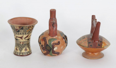 8 Central American Pottery Vessels