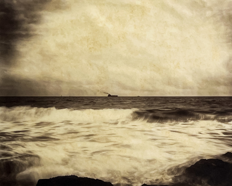 Florian Maier-Aichen - Untitled (Ships on the Horizon)