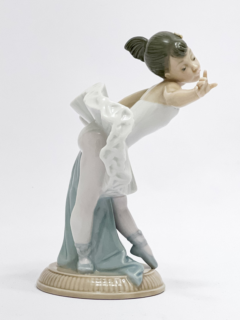 Nao by Lladro Ballerina Figure