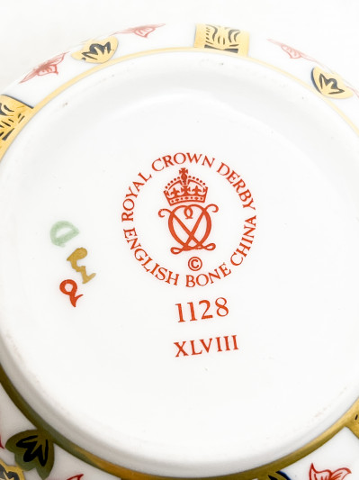 Extensive Royal Crown Derby Imari Partial Porcelain Dinner Service, 206 Pcs