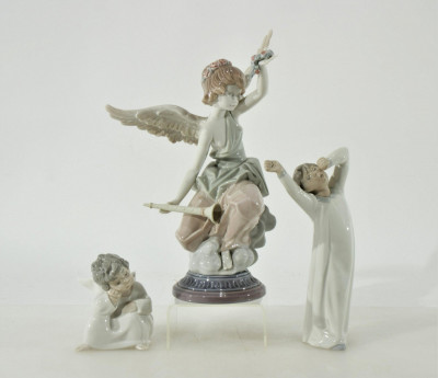 Image for Lot 3 Lladro Victory, Angel & Young Boy