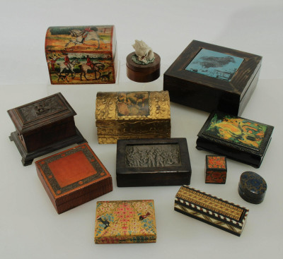 Image for Lot 11 Wooden and Papier Mache Trinket Boxes