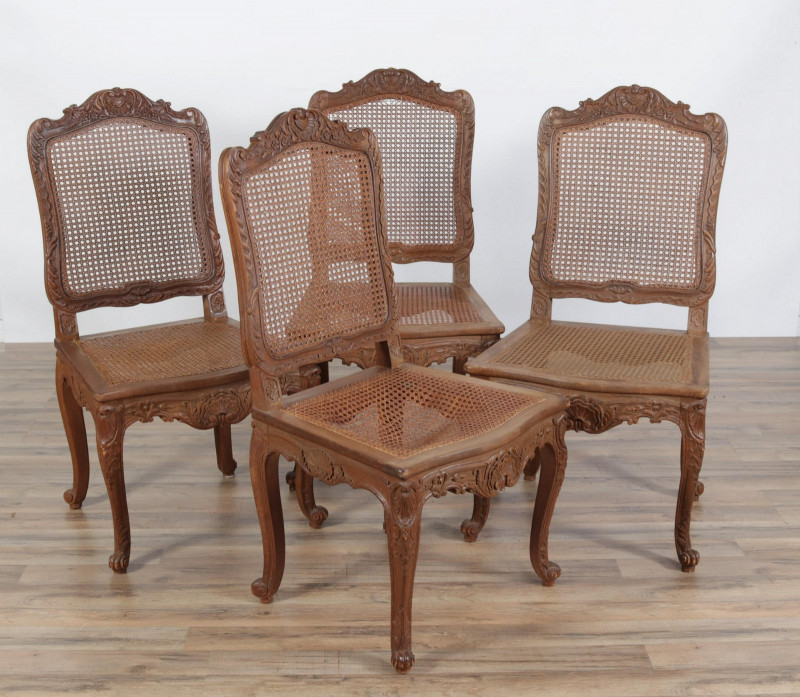 Set of 4 Louis XV Style Caned Beechwood Chaise