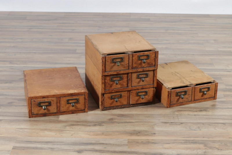 Oak Table Top File Cabinet