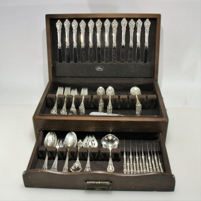 Image for Lot Lunt Sterling Silver Eloquence Flatware Service