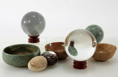 Image for Lot 8 Stone, Quartz and Glass Table Objects